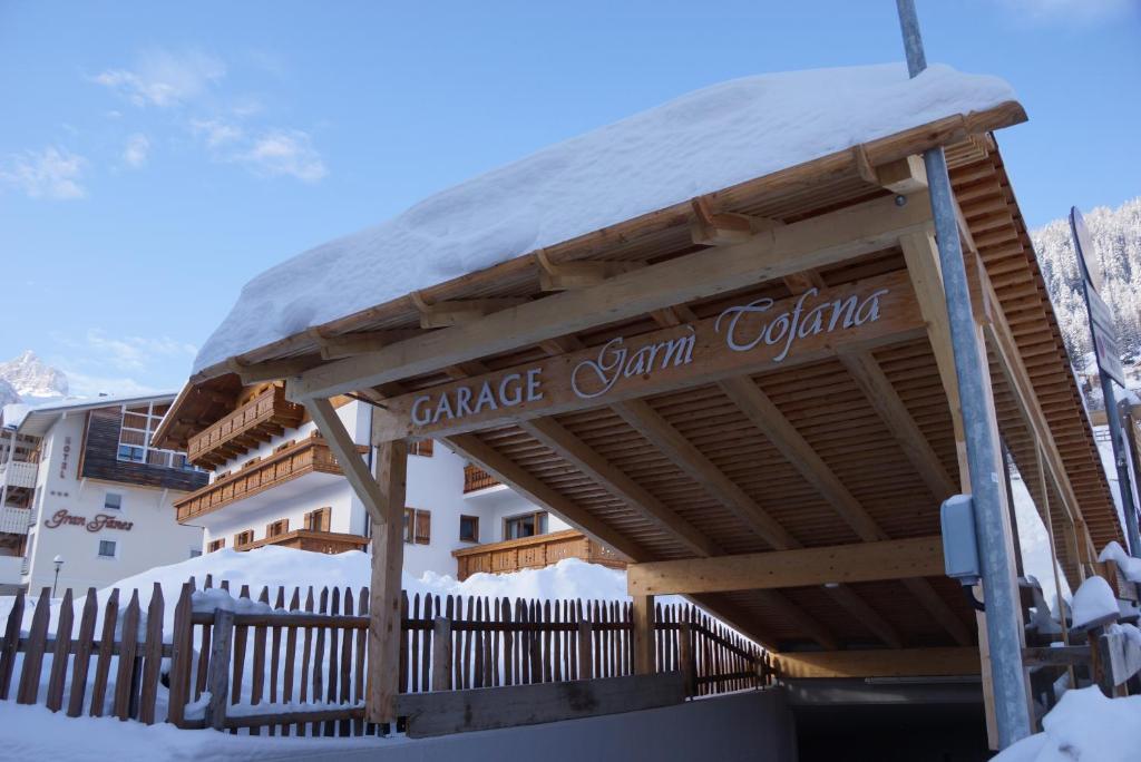Garni Tofana Hotel กอร์วารา อิน บาเดีย ภายนอก รูปภาพ