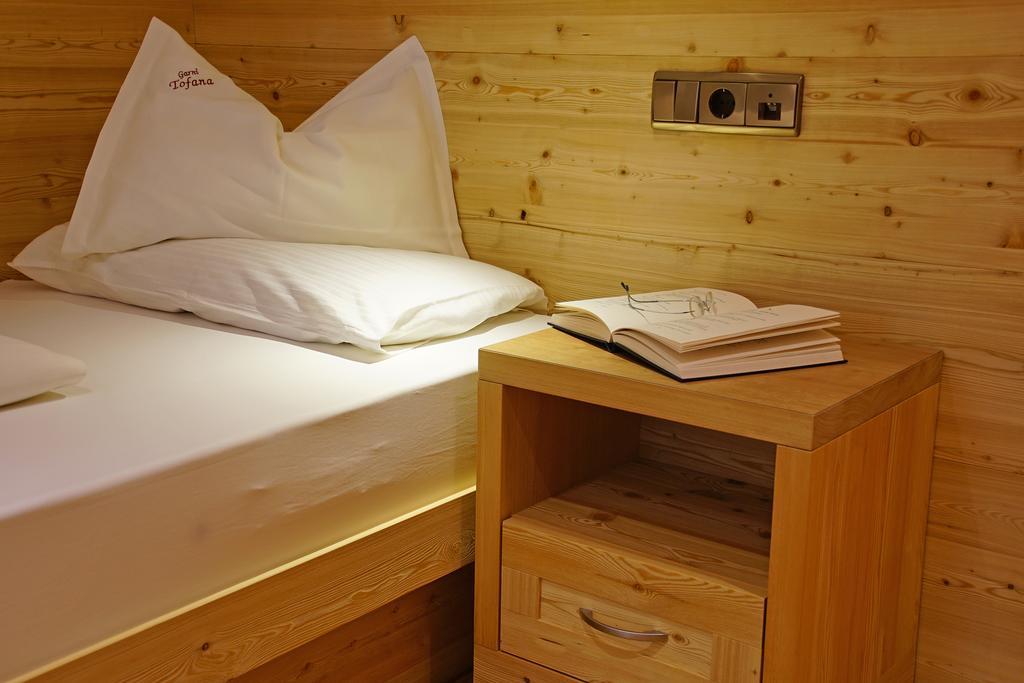 Garni Tofana Hotel กอร์วารา อิน บาเดีย ภายนอก รูปภาพ